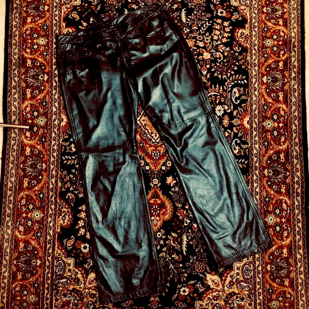 SOLD-NEW St. John Luxurious Leather Pants